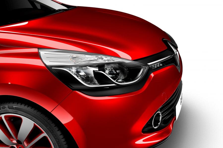  Renault Clio 2013 года  (фото 66 из 90)